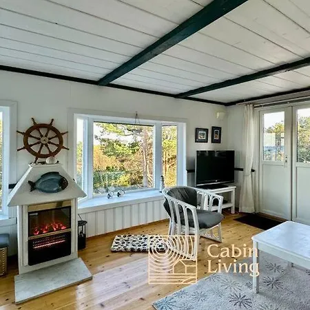 Seaside With Terrace And Ocean View Vakantiehuis *